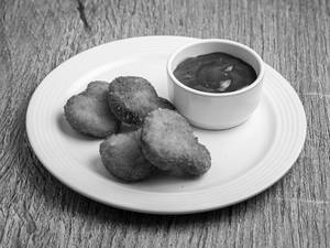 Chicken Nuggets(4 Pcs)