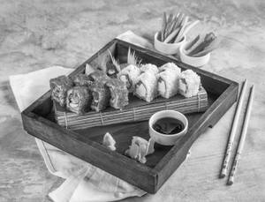 Kaze Premium Vegetarian Sushi Platter