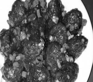 Manchurian Chilly (8 Pcs)
