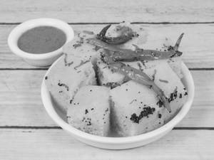 Plain Dhokla (2 Pcs)
