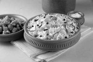 Veg Dum Biryani [serves 1-2]