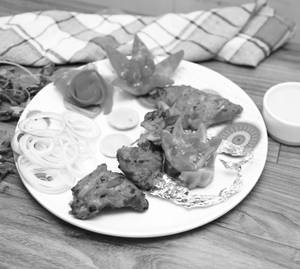 Chicken Tikka + Exotic Veg Salad