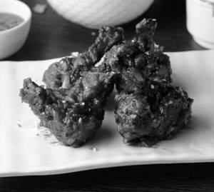 Chicken Lollipop (8 Pcs)