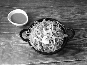 Veg Hakka Noodles