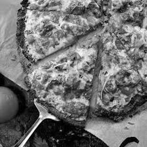 Butter Chicken Pizza