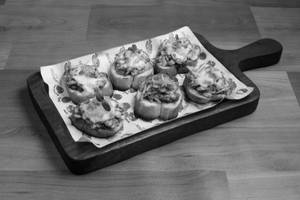 Roasted Chicken And Pesto Bruschetta