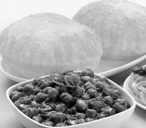 Bhature Chole (5 Plate)