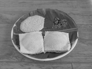 Ghee Idly (2 Pcs)