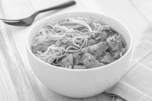 Hot And Sour Chicken With Soupy Noodles