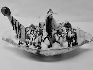 Dry Fruit Special Ice Cream