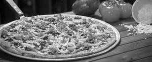 Four Season Pizza Large - 8 Piece