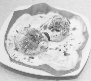 Dahi Wada Chaat