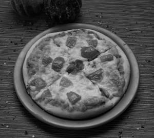 9" Medium  Cheese & Tomato