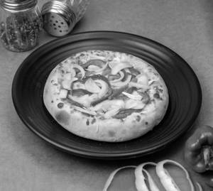 Onion & Capsicum Pizza 