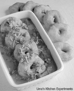 Sambhar Vada