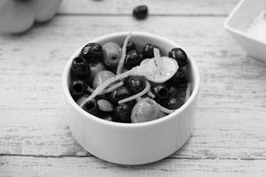 Marinated Olives (100gms)