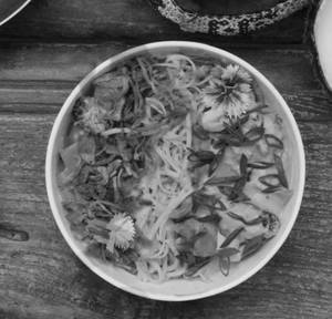 Burmese Curry With Red Rice Noodles