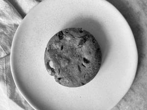 Double Chocolate & Walnut Cookie