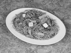 Singapuri Noodles (Veg) [500 Ml]