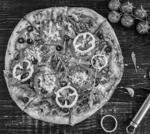 Chilli Garlic Pizza