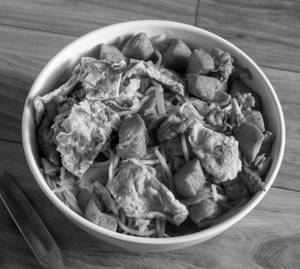Egg Chicken Chowmein