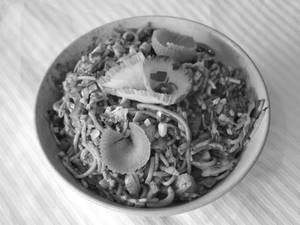 Veg Hakka Noodles     