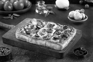 SUPERYOU High Protein Detroit Grilled Mushroom Pizza