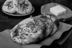 Kulcha Bread [Brown : pack of 6]