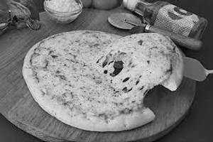 12" Double Cheese Margherita Pizza