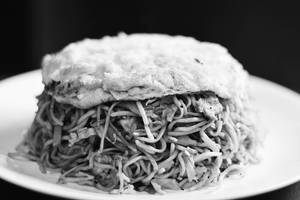 Egg Hakka Chow mein