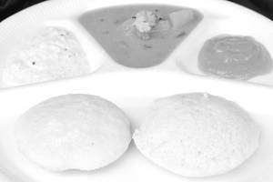 Idli Sambar (2pc)[served with Sambar and chutney]