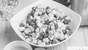 Sprout With Paneer