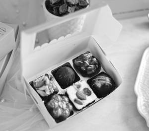 Luxury Sweets Box of 6