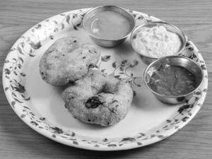Vada (2 Pcs)