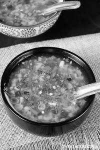 Veg Hakka Soup