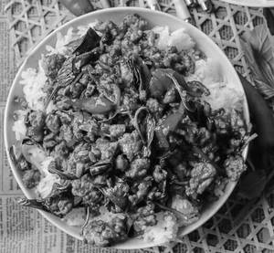 Thai Mince Chicken Hot Basil [pad krapow]