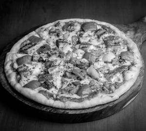 Paneer Tikka Pizza