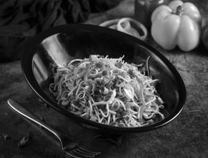 veg Hakka Noodles[1000 Ml]