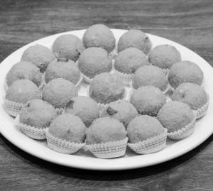 Besan Ladoo