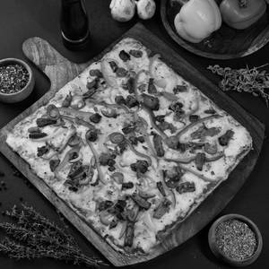 Veg Fresh Farm Pizza