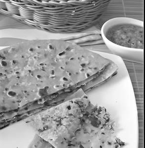 Gobi Paratha (2 Pcs)