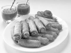 Veg Spring Roll ( 2 Pcs)