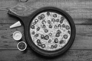 Classic Veggie Pizza