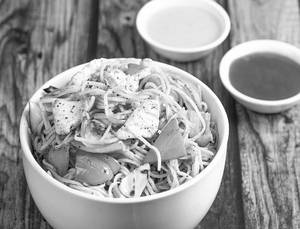 Veg Hakka Noodle