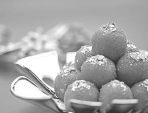 Motichur Laddu
