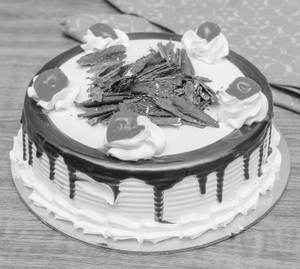 Black Forest Cake (500 gms) (Eggless)