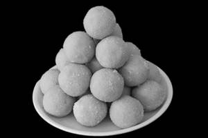 Besan Ladduu