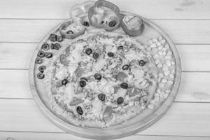 Exotic Vegetable Pizza