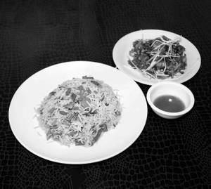 Veg Fried Rice + Cheese Chilly Combo 1