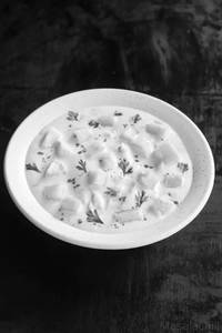 Pineapple raita